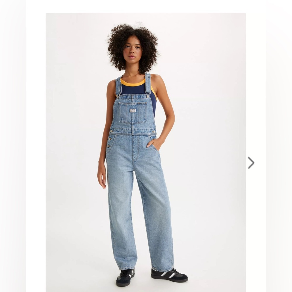 NWT Levi's Blue Denim Overalls